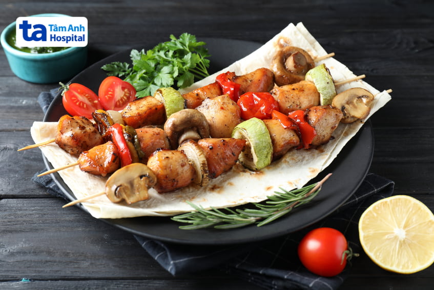 Các loại thịt nên hạn chế khi đang bị đau dạ dày