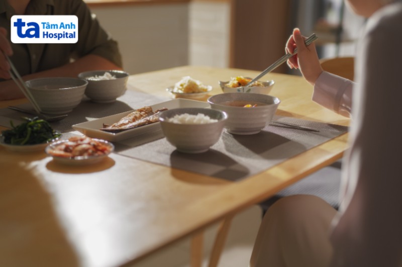 ăn chín uống sôi hạn chế nhiễm giun