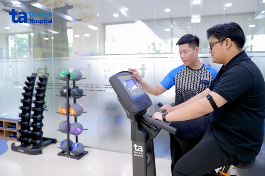 kết hợp dinh dưỡng và tập luyện tại tâm anh