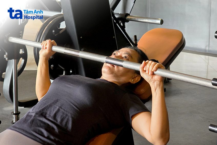 kháng lực với tạ nên có chuyên gia