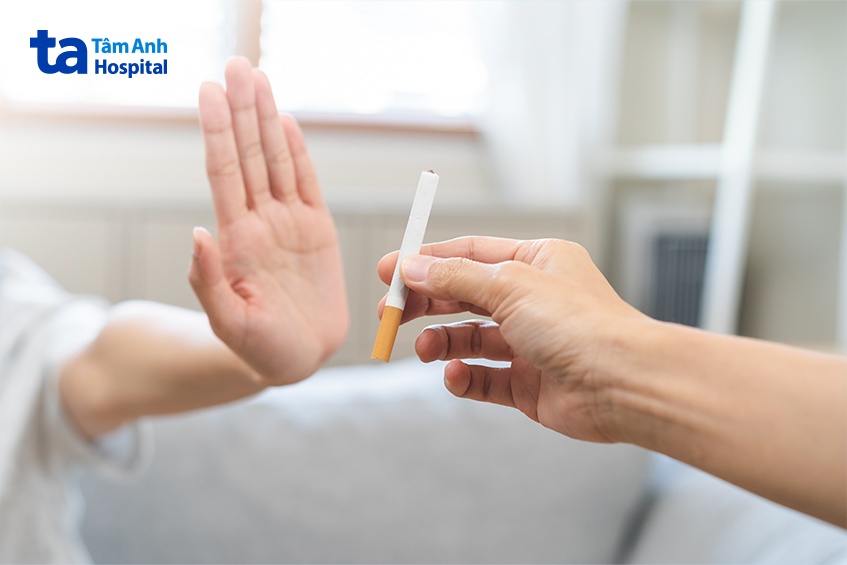 không thực hiện phương pháp ấp kangaroo nơi có khói thuốc