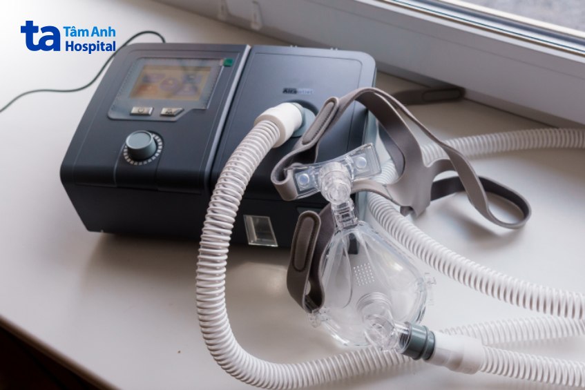 máy thở áp lực dương giúp điều trị