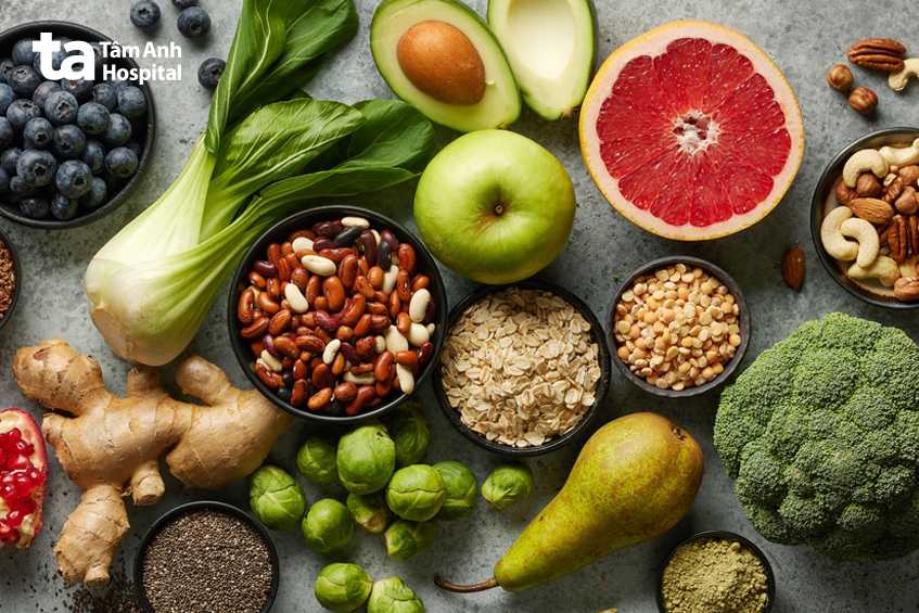 nên bổ sung chất xơ và vitamin để giảm cân