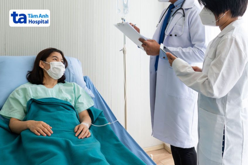 người bệnh nên ở lại bệnh viện vài giờ