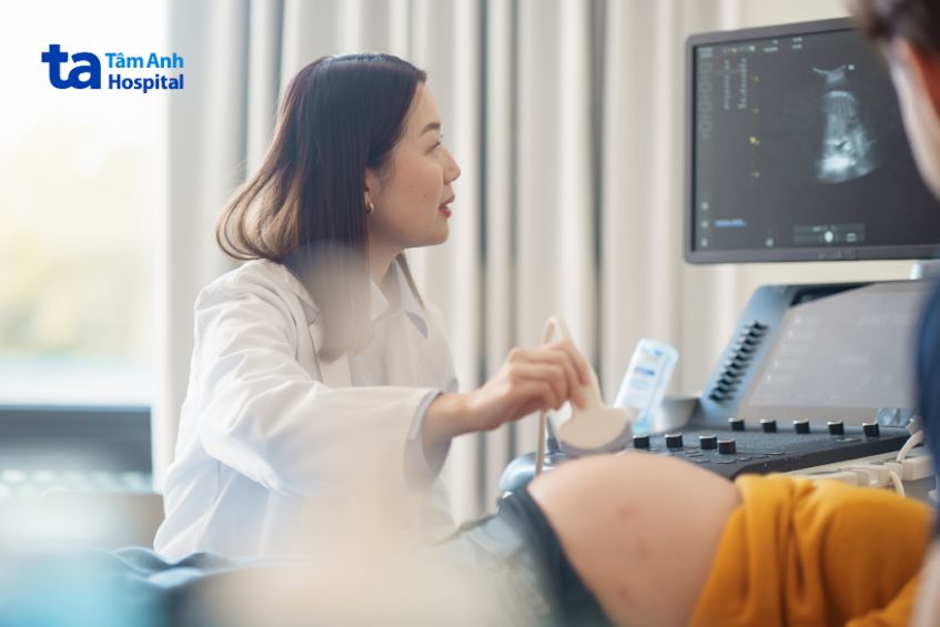 Đa ối thường được tình cờ phát hiện và chẩn đoán khi mẹ đi siêu âm thai thường quy