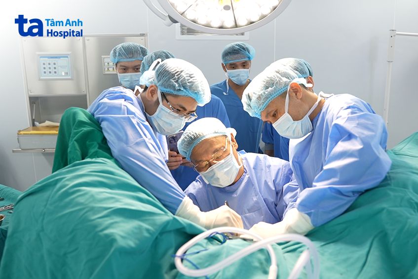 phẫu thuật chữa trĩ độ 2