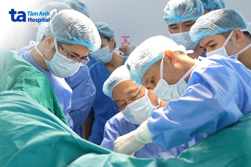 phẫu thuật chữa trĩ độ 4