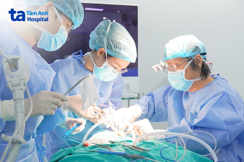 phẫu thuật khối u ở miệng