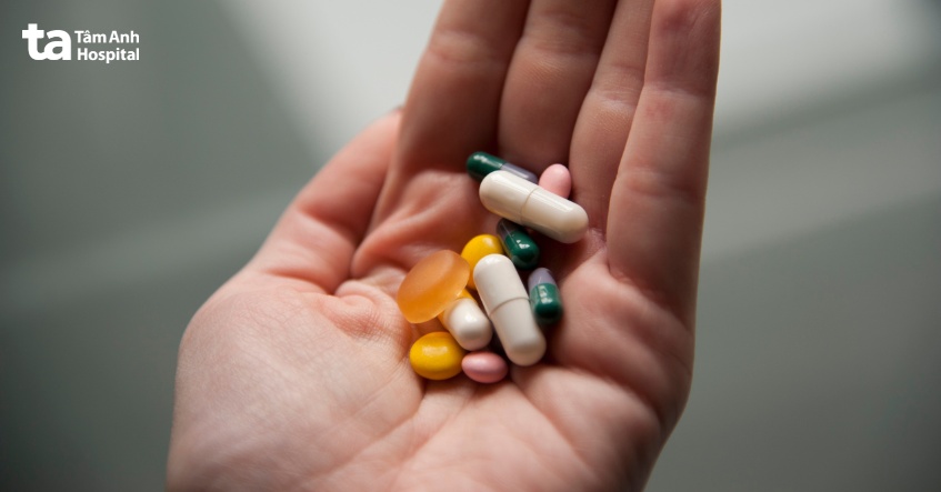 tác dụng phụ từ thuốc gây tiểu rắt ở nam