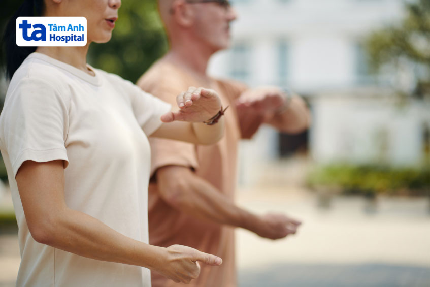 Thái cực quyền tốt cho người viêm khớp gối
