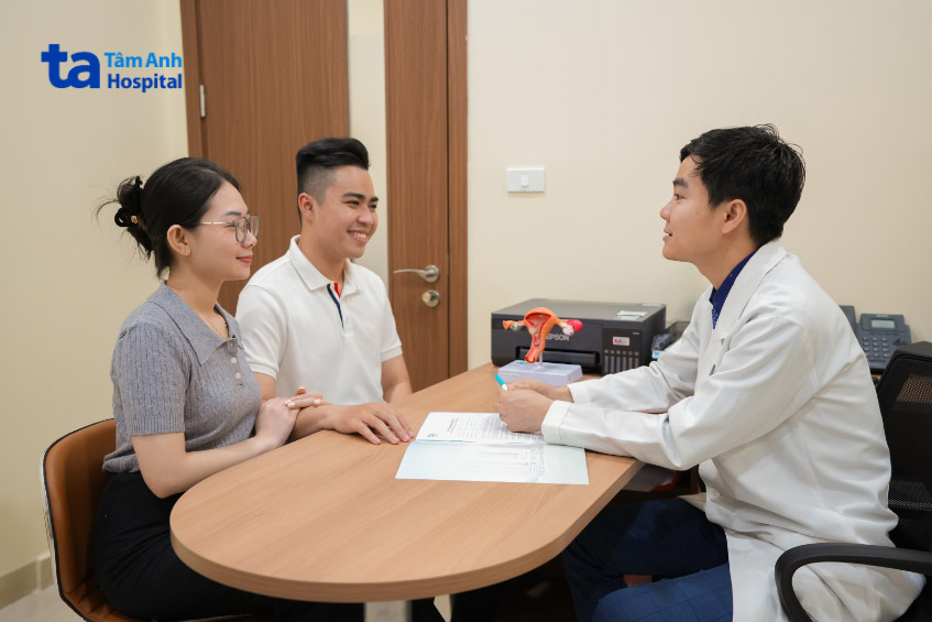 thăm khám tiền sản để được bác sĩ tư vấn