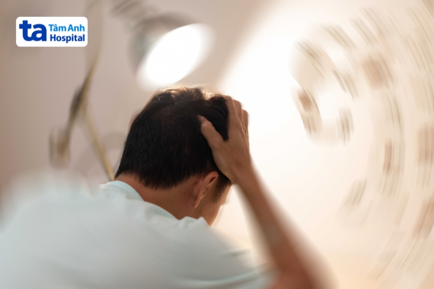 triệu chứng tai biến mạch máu não nhẹ