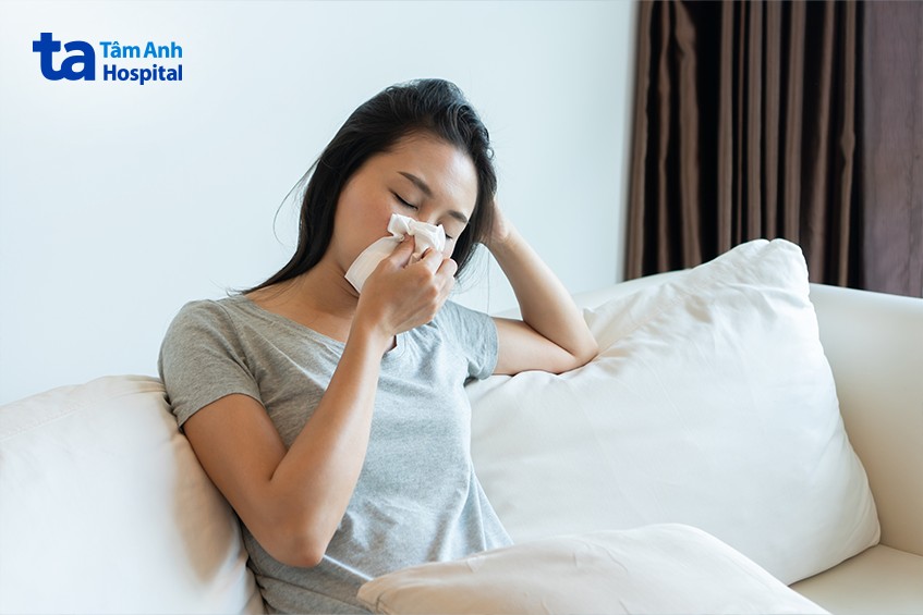 viêm mũi dị ứng có tự khỏi được không