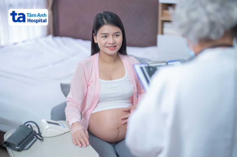 mẹ bầu cần tuân thủ phác đồ điều trị sốt rét