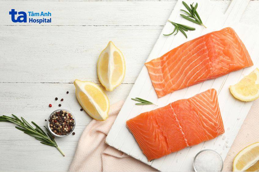 cá hồi cung cấp protein và chất béo lành mạnh