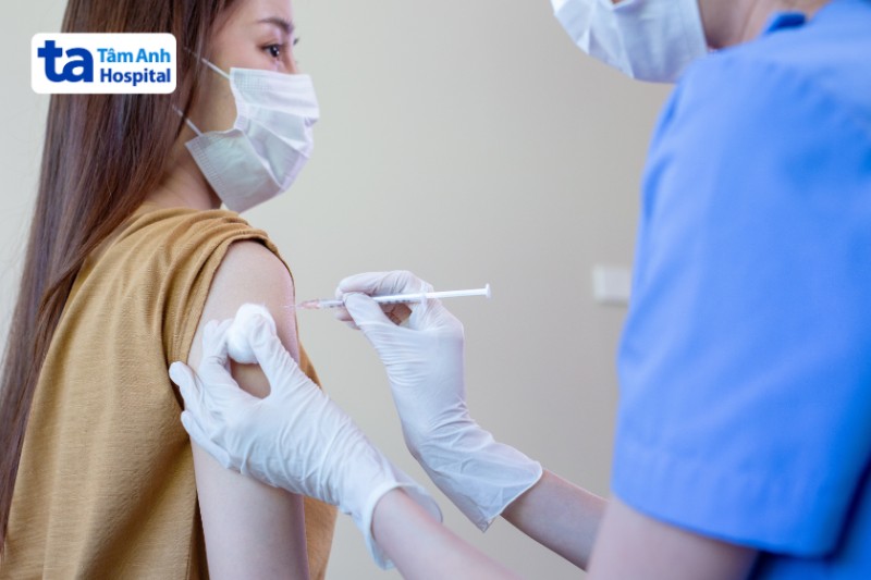 tiêm phòng ngăn ngừa bệnh truyền nhiễm