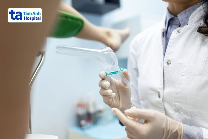 chưa quan hệ vẫn khám mỏ vịt được