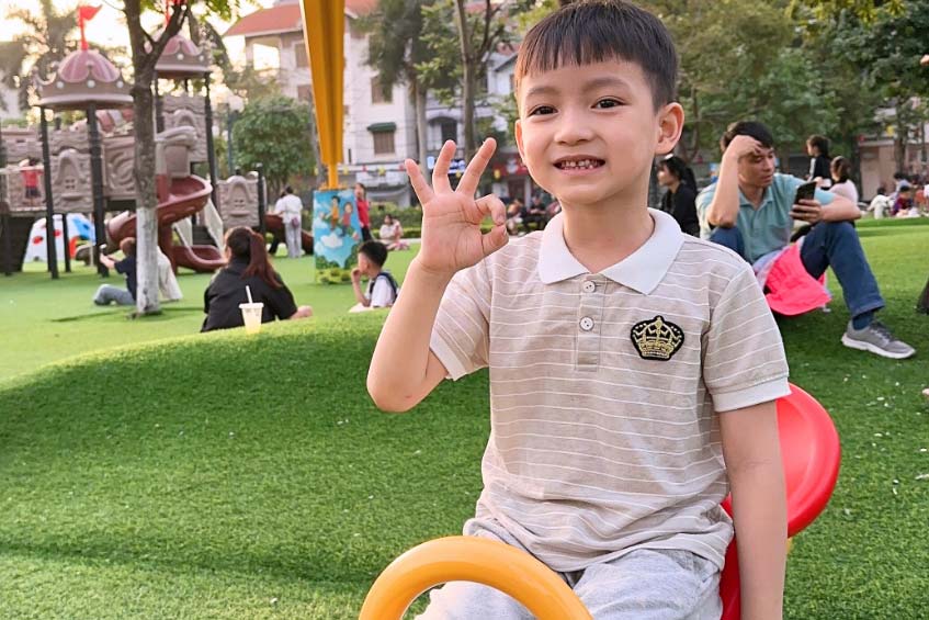con của mẹ hồng liên