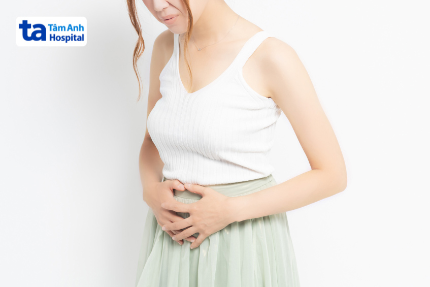 cơn đau bụng dưới