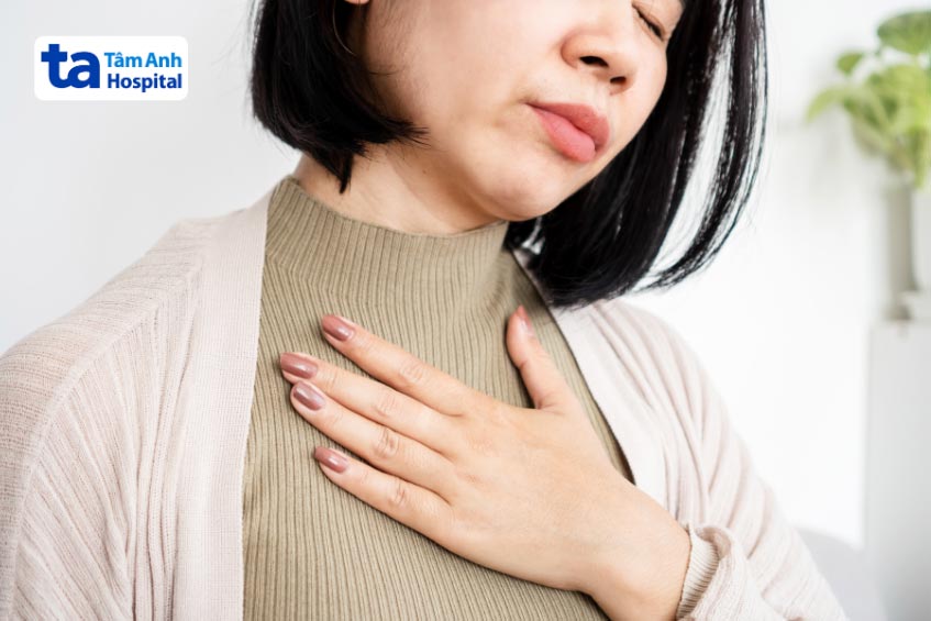 Đau cổ vai gáy khó thở dễ tái phát