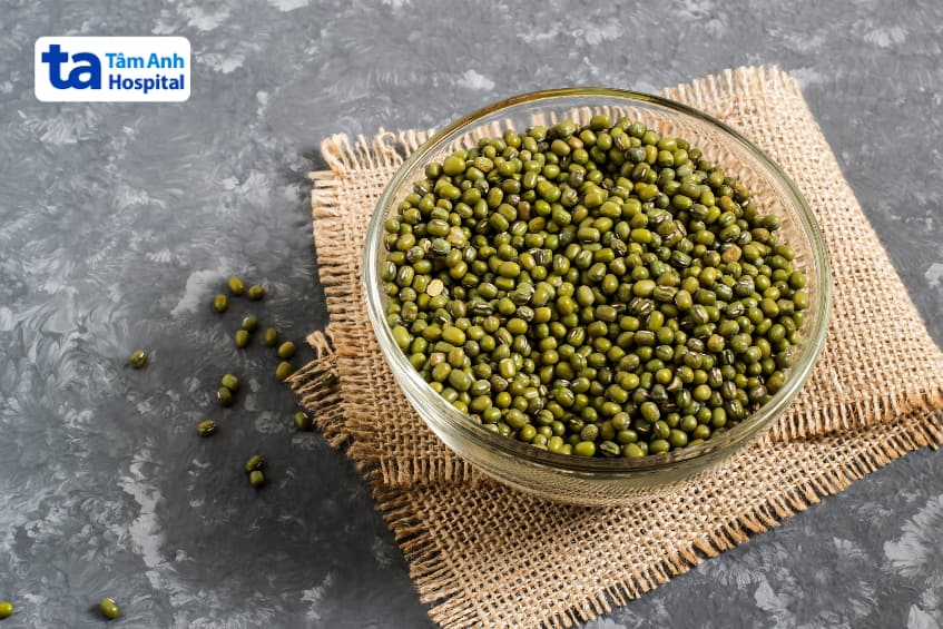 đau dạ dày nên ăn gì khi đói