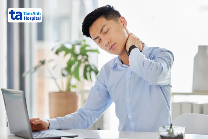 đau nửa đầu có thể là nguyên nhân