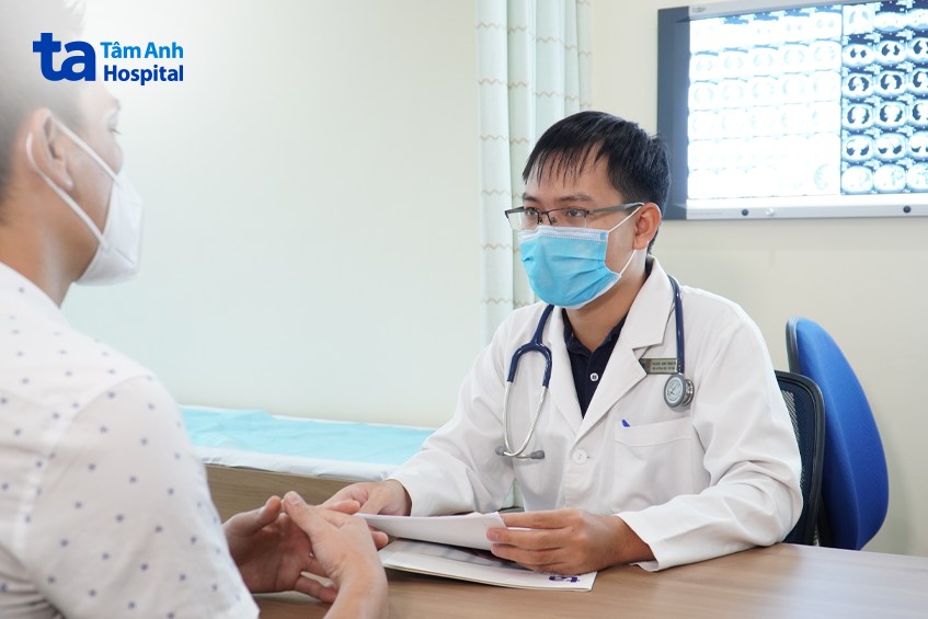 đến ngay cơ sở y tế uy tín để được chẩn đoán và điều trị kịp thời
