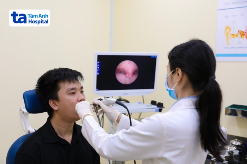điều trị hắng giọng