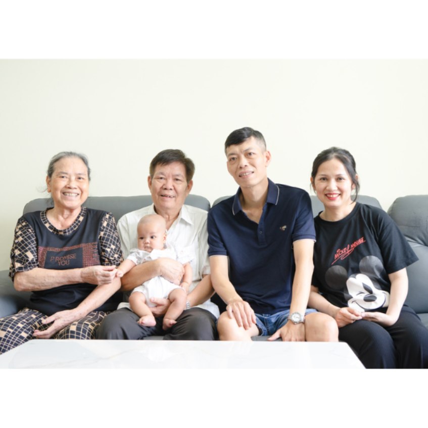 gia đình bé lâm