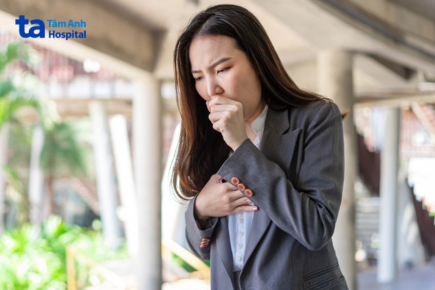 ho khan là một triệu chứng của bệnh xẹp phổi