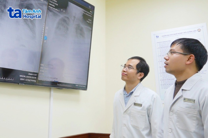 hội chẩn một trường hợp bị xẹp phổi