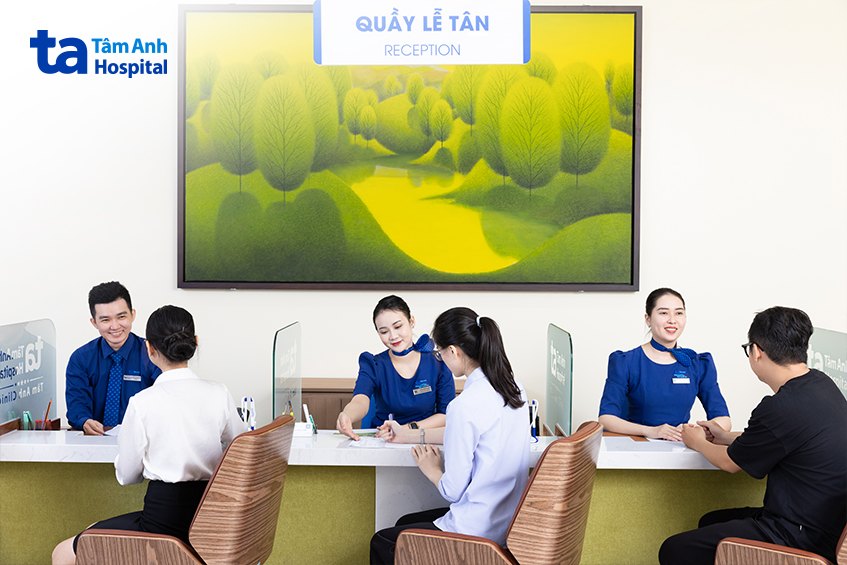 khám trực tiếp tại tâm anh quận 7