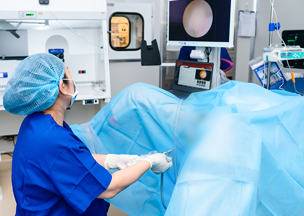 Kỹ thuật nội soi buồng tử cung chẩn đoán (Office Hysteroscopy) tầm soát bất thường ở buồng tử cung