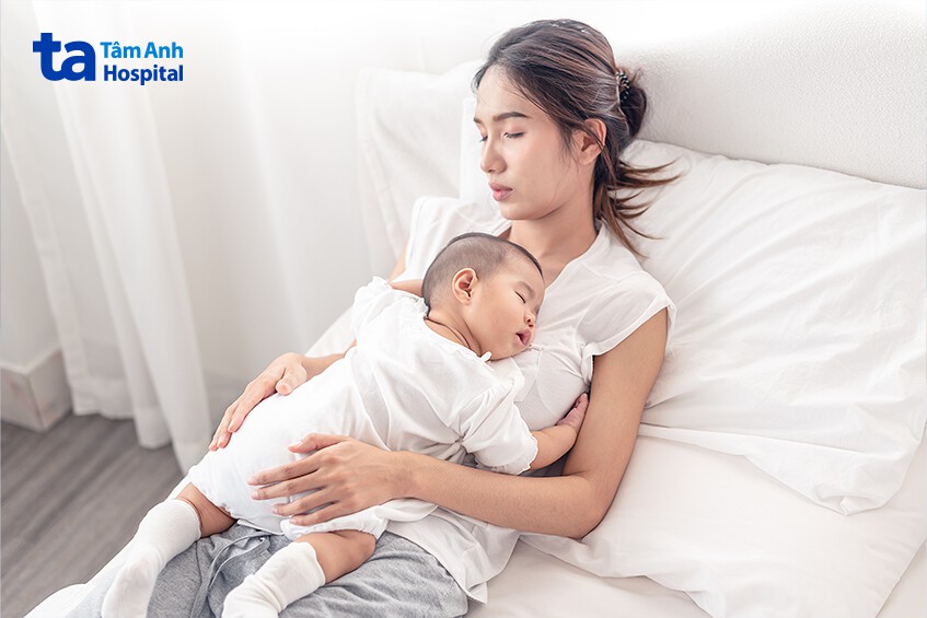 mẹ bỉm nên nghỉ ngơi đầy đủ