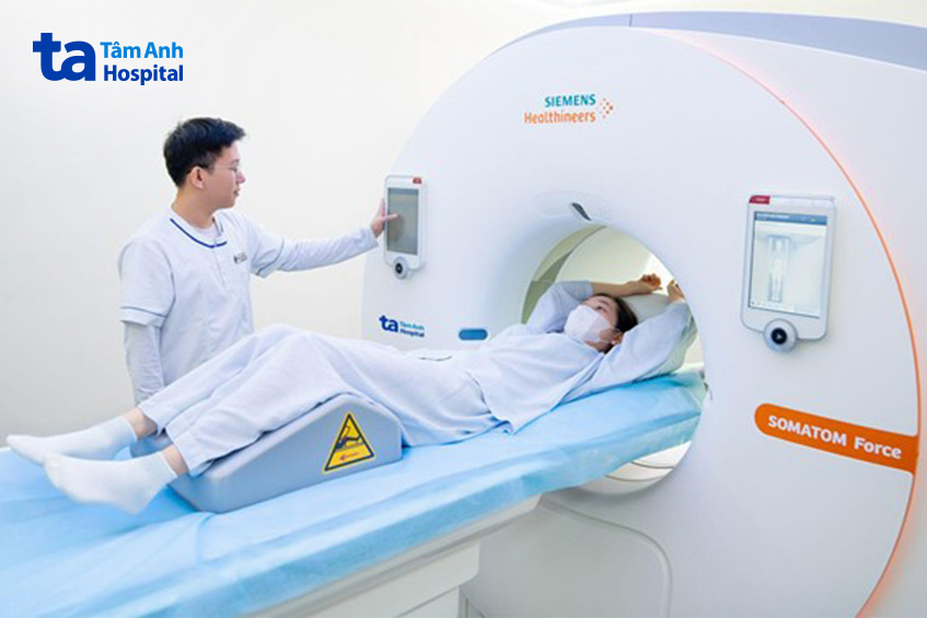 Người bệnh được chẩn đoán bằng siêu máy CT Somatom Force VB30 tại BVĐK Tâm Anh Hà Nội