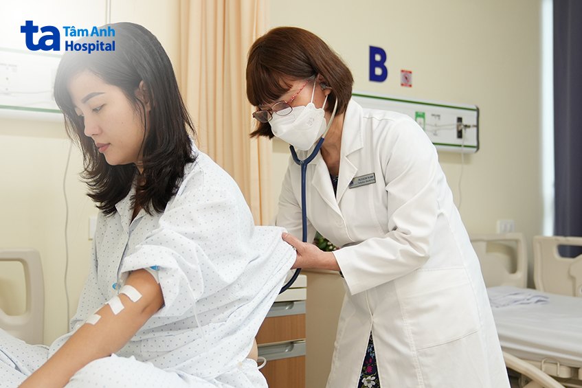 người bệnh tràn dịch màng phổi cần được theo dõi