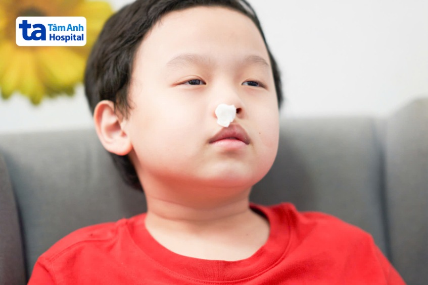 những dấu hiệu cảnh báo ung thư máu ở trẻ