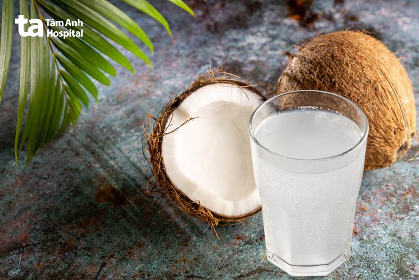 nước dừa tăng cảm giác no ngăn tích mỡ