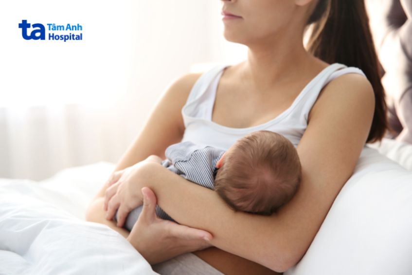 Để bảo vệ sức khỏe trẻ sơ sinh, phụ nữ cho con bú không nên dùng thuốc Gligca 25