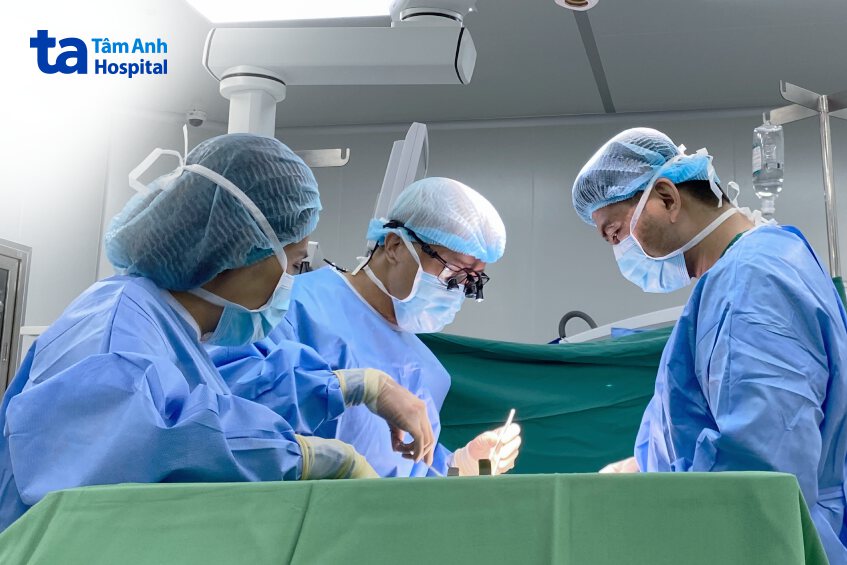 quy trình tiểu phẫu áp xe vú