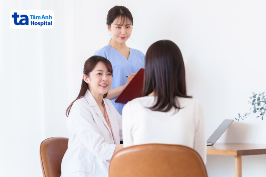 Thăm khám định kỳ khi bị viêm khớp háng