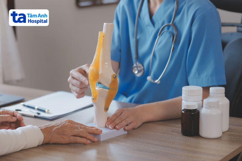 Thăm khám phát hiện sớm viêm khớp không đặc hiệu