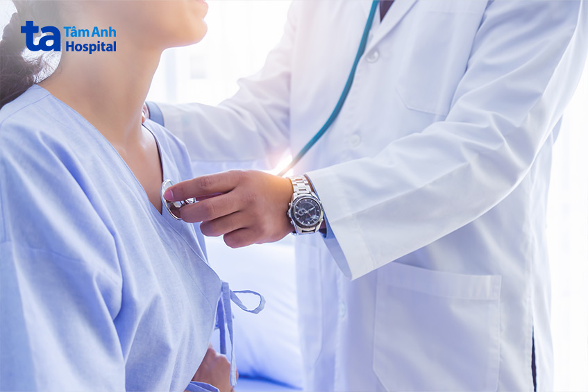 Thăm khám sức khỏe định kỳ để phát hiện sớm và điều trị bệnh kịp thời