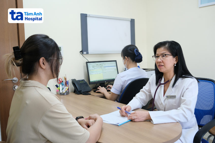 Thăm khám sức khỏe tim mạch định kỳ giúp người bệnh có vấn đề về huyết áp tránh được nhiều nguy cơ đối với sức khỏe