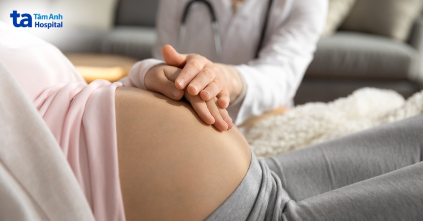 thận ứ nước ở bà bầu là gì