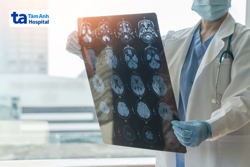 thực hiện xét nghiệm, chẩn đoán hình ảnh nguyên nhân