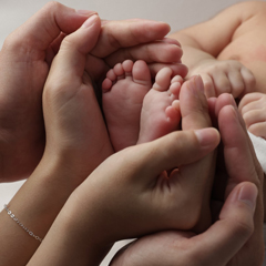 Bài chia sẻ số 19: Cảm ơn người đã nắm tay tôi qua những tháng ngày đau đớn về thể xác, rạn vỡ về tinh thần