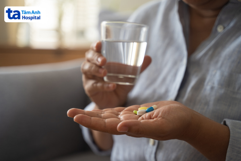 Tương tác thuốc Ampicillin