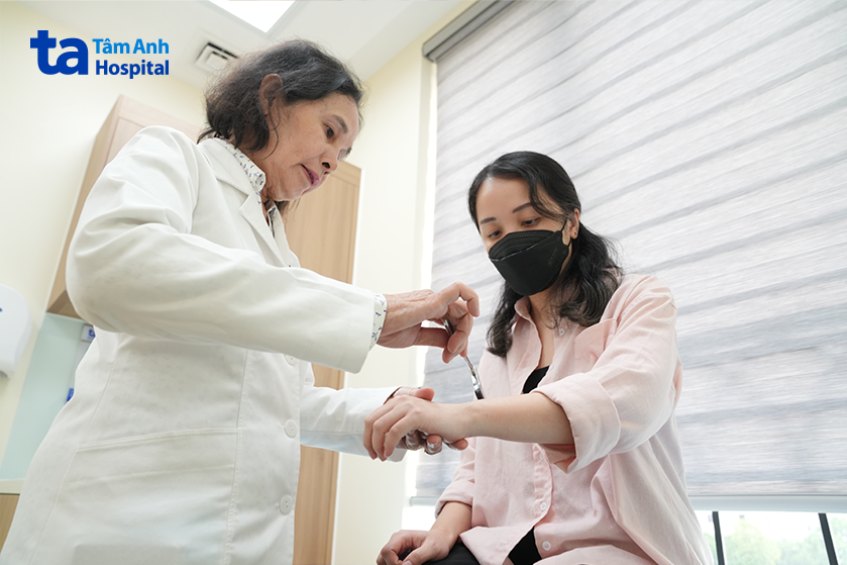 Tình trạng bệnh đau khớp ngón tay