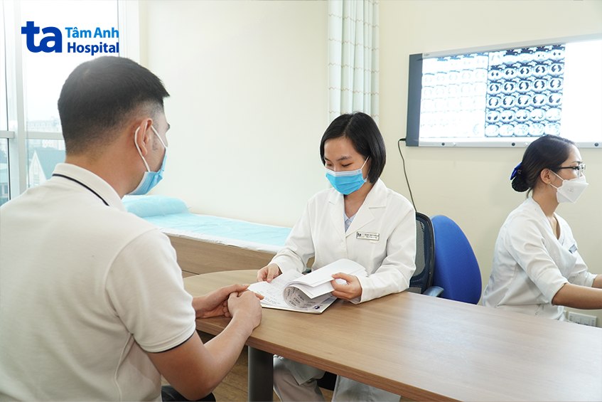 tuân thủ chỉ định bác sĩ trong điều trị kháng sinh